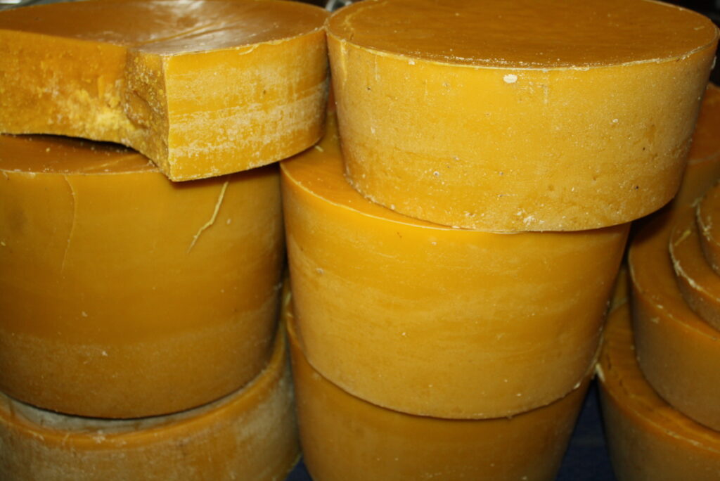 Wosk pszczeli pasieka Robert Łaszczych